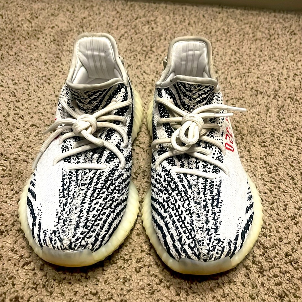 YEEZY BOOST 350 V2 ZEBRA